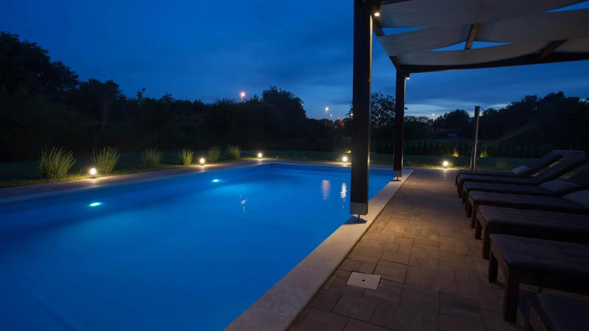 Villa With Pool Casa Ivano Rovinjsko Selo