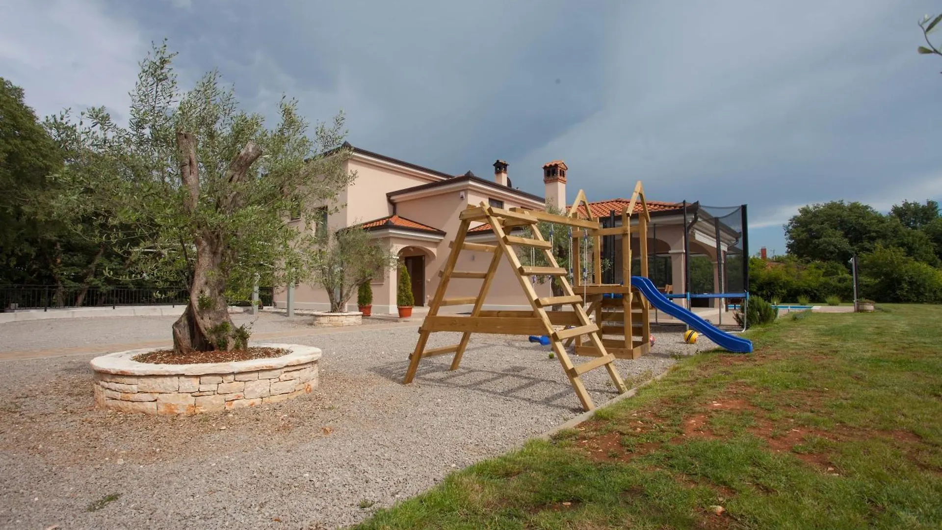 Villa With Pool Casa Ivano Rovinjsko Selo