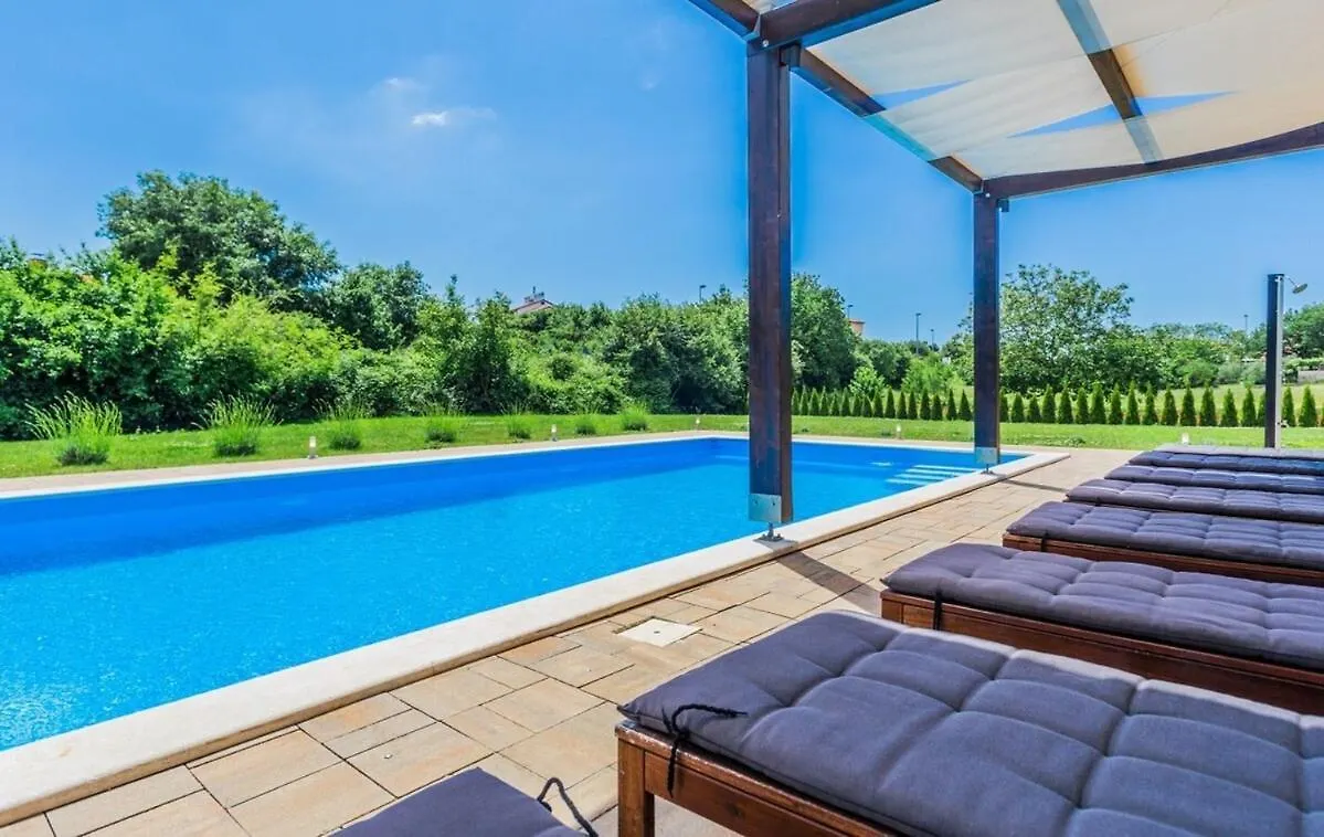 Villa With Pool Casa Ivano Rovinjsko Selo Kroatië